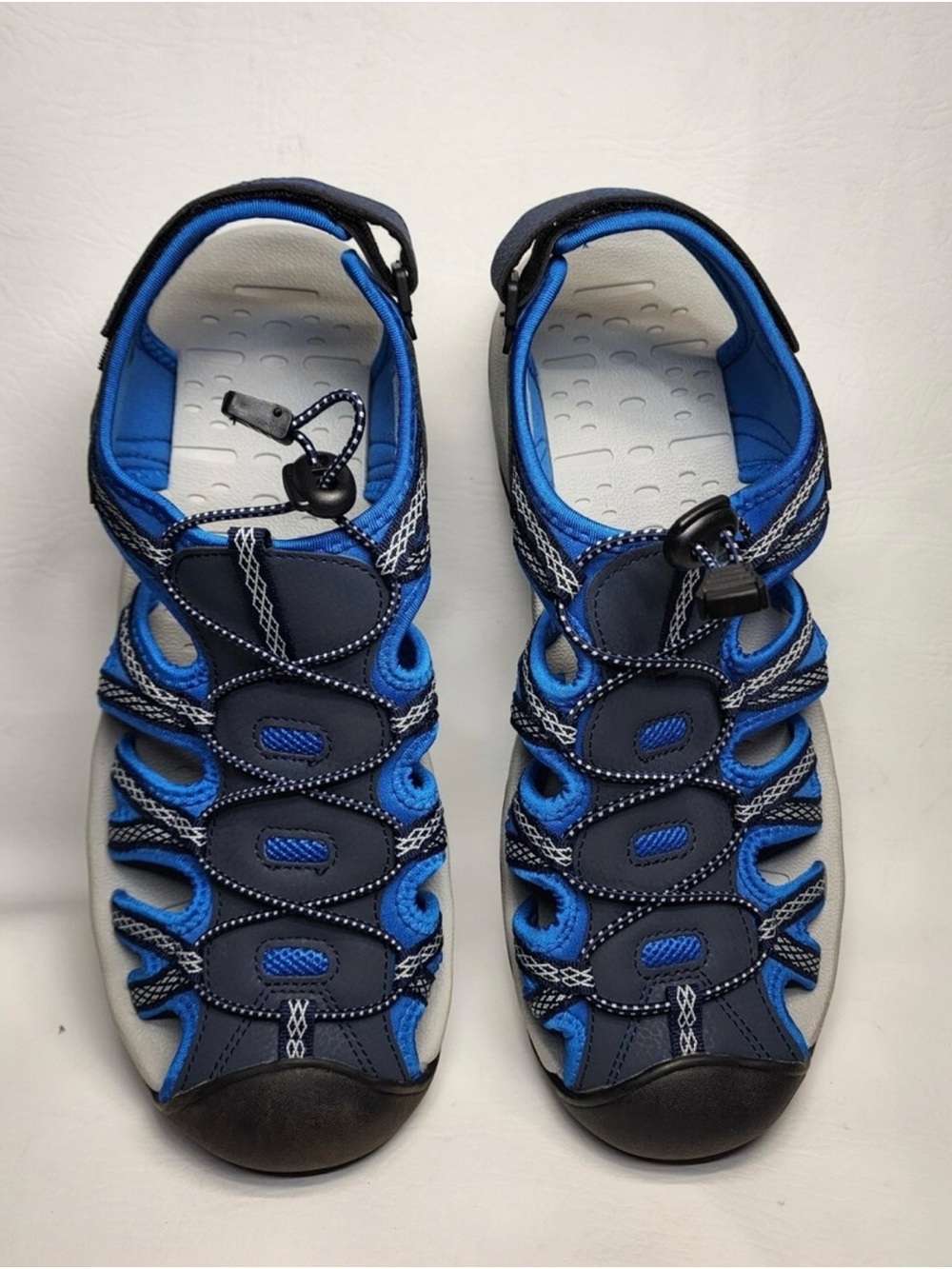 Dream Pairs Navy and Bright Blue Men’s Outdoor Sandals size 9.5
